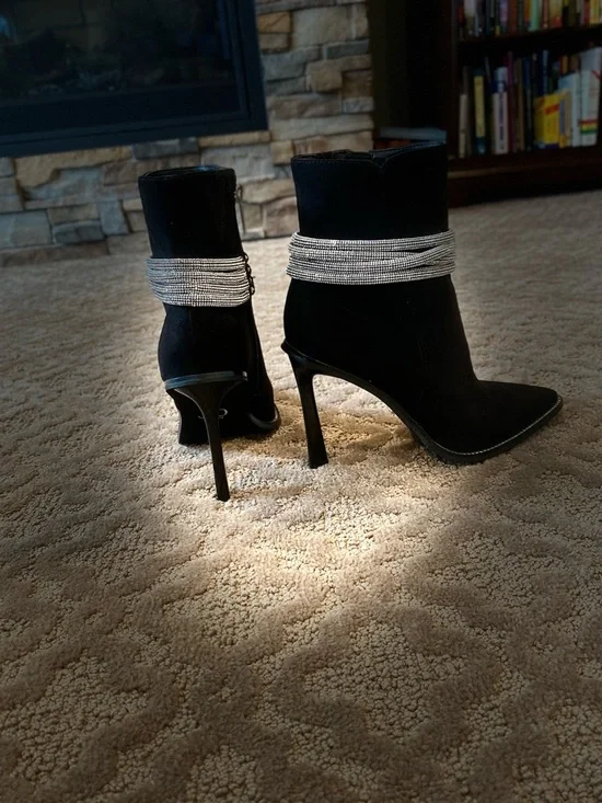 Jennifer Lopez Black Ankle Boots with Rhinestone Wrap - Picture 2 of 4